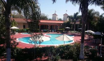 Pool area at Uptown Oasis San Jose Airport.