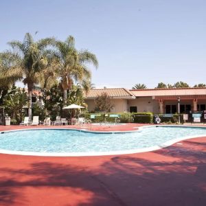 Outdoor pool at Uptown Oasis San Jose Airport.