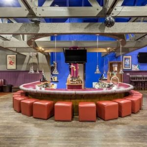 Lounge area at La Hacienda San Jose Silicon Valley.