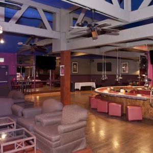 Lounge and bar at La Hacienda San Jose Silicon Valley.