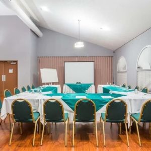 Conference room at La Hacienda San Jose Silicon Valley.