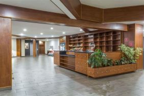 Lobby entrance at La Hacienda San Jose Silicon Valley.