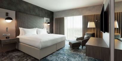 Day use room with natural light at Hilton Aberdeen TECA.