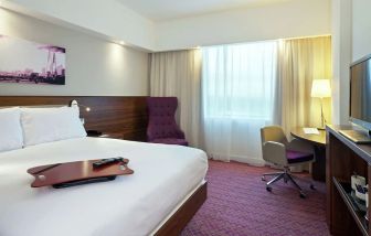 Day use room with natural light at Hampton By Hilton London Gatwick Airport.