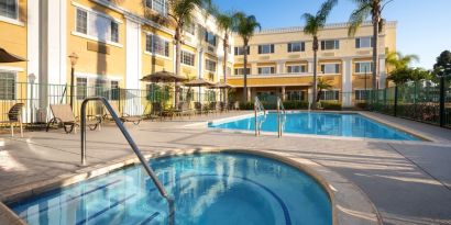 Outoor pool and hot tub at Hotel Marguerite.