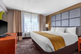 King room with TV at Comfort Inn & Suites Nashville Near Tanger Outlets.