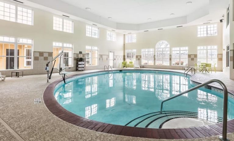 Indoor pool at Comfort Inn & Suites Nashville Near Tanger Outlets.