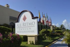 All Ritmo Cancún & Waterpark