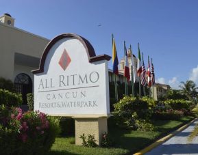 All Ritmo Cancún & Waterpark, Cancun