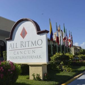 All Ritmo Cancún & Waterpark