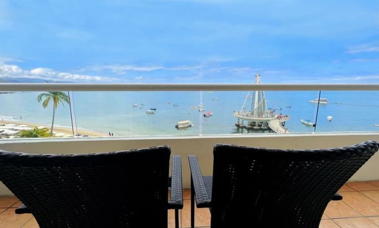 Day rooms with balcony and sea view at Hotel Delfin PV Beach Resort.