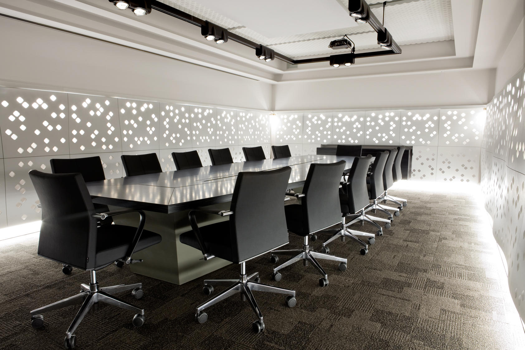 Daybooking Conference Rooms The Future Of Meetings HotelsByDay