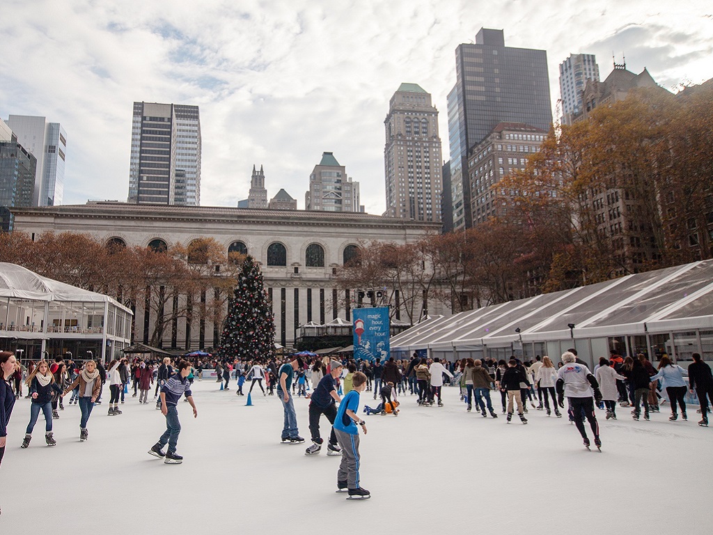 How To Celebrate The Holidays In New York With FlexBook